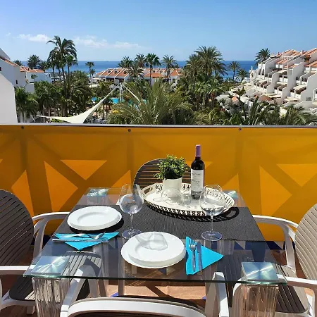 Apartmán No 2 Close To Sea And Beach With Heated Pool, Wifi, Balcony With Seaview Arona (Tenerife)