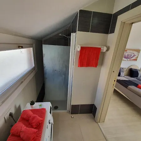 Apartmán No 2 Close To Sea And Beach With Heated Pool, Wifi, Balcony With Seaview